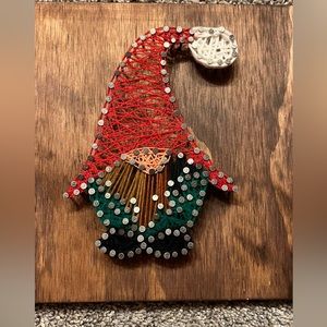 Holiday Gnome String Art